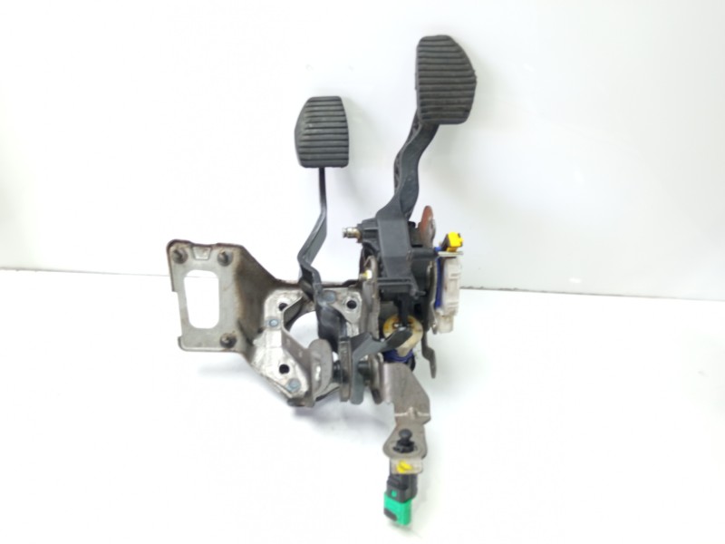 Recambio de pedal freno para citroën c4 picasso 1.6 16v referencia OEM IAM 4500AH 2209015B 5022C2709