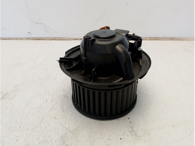 Recambio de ventilador calefaccion para seat leon (1p1) referencia OEM IAM 1K1820015G  