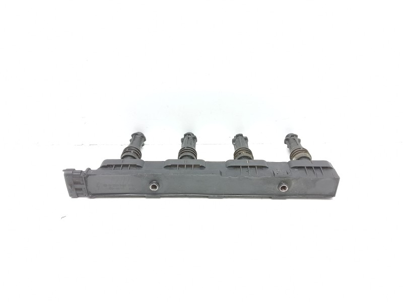 Recambio de bobina encendido para opel corsa c club referencia OEM IAM 221503015  