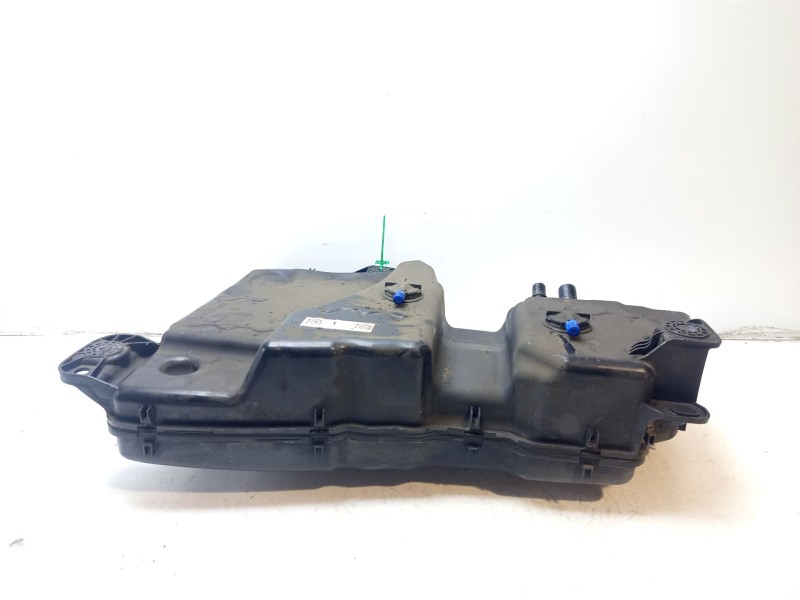 Recambio de deposito adblue para volkswagen tiguan (ad1, ax1) 2.0 tdi referencia OEM IAM 5QF131877L  