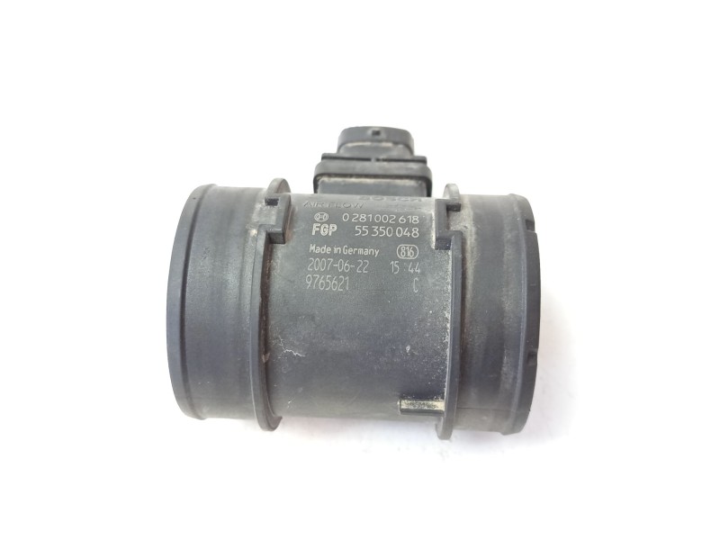 Recambio de caudalimetro para opel astra gtc cosmo referencia OEM IAM 55350048  0281002618