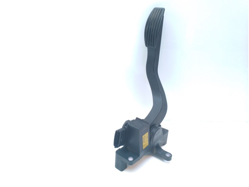 Recambio de pedal acelerador para iveco daily caja cerrada (2006 =>) 2.8 cng referencia OEM IAM 504061734  