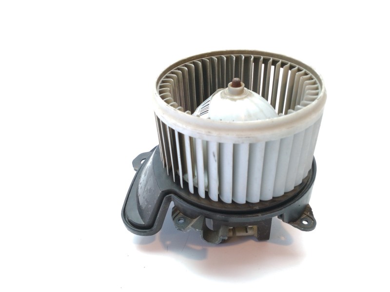 Recambio de motor calefaccion para fiat punto (evo) (199) 1.3 16v jtd cat referencia OEM IAM 1845133 164230100 