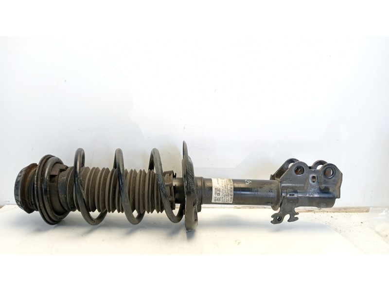 Recambio de amortiguador delantero derecho para toyota yaris active referencia OEM IAM 485100DG20  9173100423C