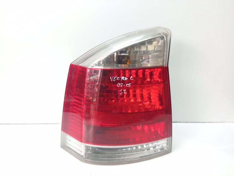 Recambio de piloto trasero izquierdo para opel vectra c berlina club referencia OEM IAM 1222698 13131001 