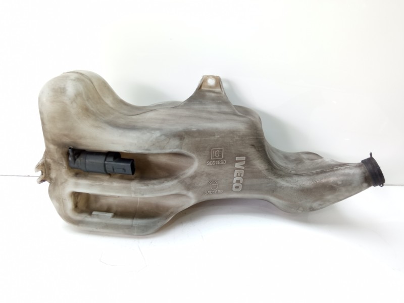 Recambio de deposito limpia para iveco daily caja cerrada (2006 =>) referencia OEM IAM 3801898 3801899 