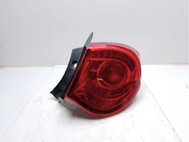 Recambio de piloto trasero derecho para alfa romeo giulietta (191) distinctive referencia OEM IAM 50513612  