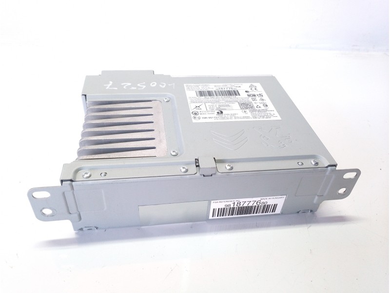 Recambio de sistema audio / radio cd para toyota proace l1h1 furgón active referencia OEM IAM 9818777680  