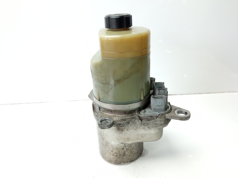 Recambio de bomba direccion para ford focus cabrio (ca5) titanium (02.2008) referencia OEM IAM 4M513K514CA  