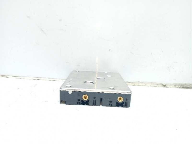 Recambio de modulo electronico para toyota yaris referencia OEM IAM 867400D031  