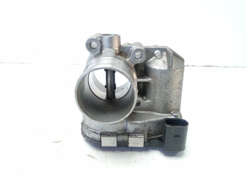 Recambio de caja mariposa para renault koleos bose edition referencia OEM IAM 8200330810 H8200330812 0281002681