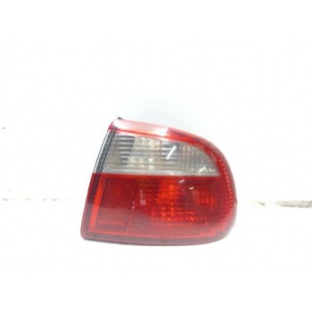 PILOTO TRASERO DERECHO 1M5945112 