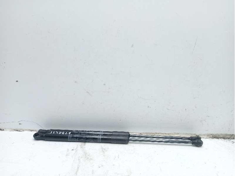 Recambio de amortiguadores maletero / porton para toyota yaris referencia OEM IAM 68950K0020  