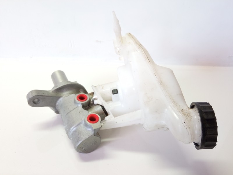 Recambio de bomba freno para toyota proace l1h1 furgón active referencia OEM IAM 1616905480  