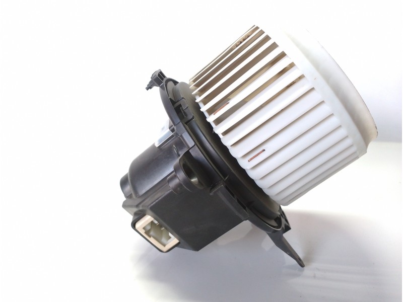 Recambio de motor calefaccion para toyota proace l1h1 furgón active referencia OEM IAM 9821292180  