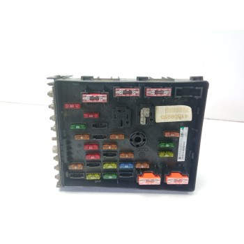 CAJA RELES / FUSIBLES 3C0937125 1K0937132F 