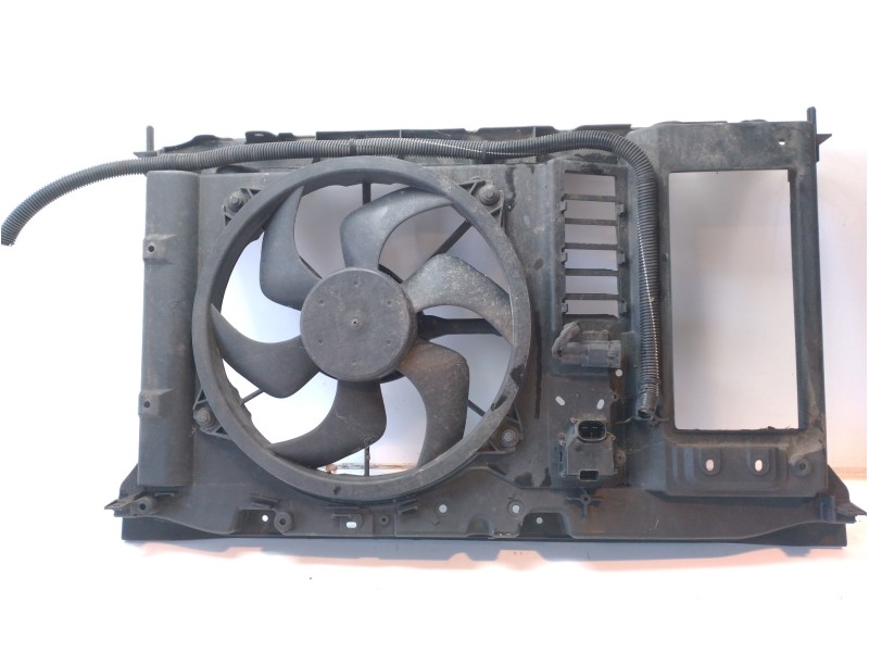Recambio de electroventilador para citroën c4 picasso 1.6 16v hdi fap referencia OEM IAM 1253Q4  