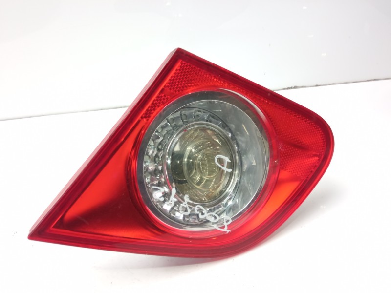 Recambio de piloto trasero derecho interior para volkswagen passat berlina (3c2) advance referencia OEM IAM 3C5945094E  