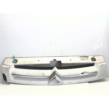 REJILLA PARAGOLPES DELANTERO 7804N2 