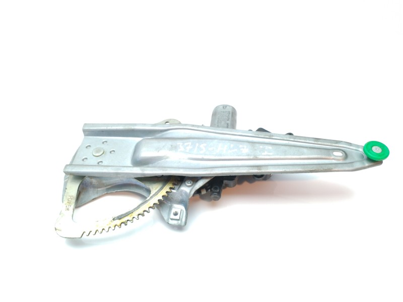 Recambio de elevalunas trasero izquierdo para toyota auris 1.4 turbodiesel cat referencia OEM IAM 6984002390  