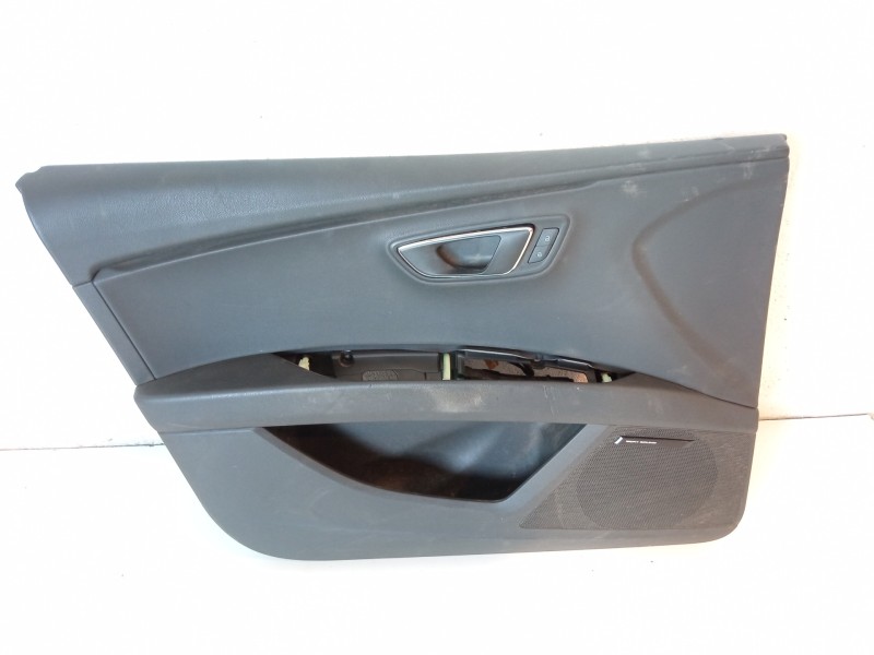 Recambio de guarnecido puerta delantera izquierda para seat leon (5f1) 2.0 tdi referencia OEM IAM W5F1867171A  