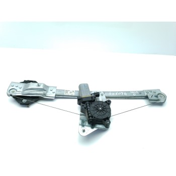 ELEVALUNAS DELANTERO DERECHO 807209299R 