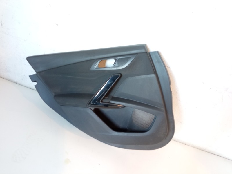 Recambio de guarnecido puerta trasera izquierda para peugeot 508 2.0 blue-hdi fap referencia OEM IAM G2231004 G2231004 