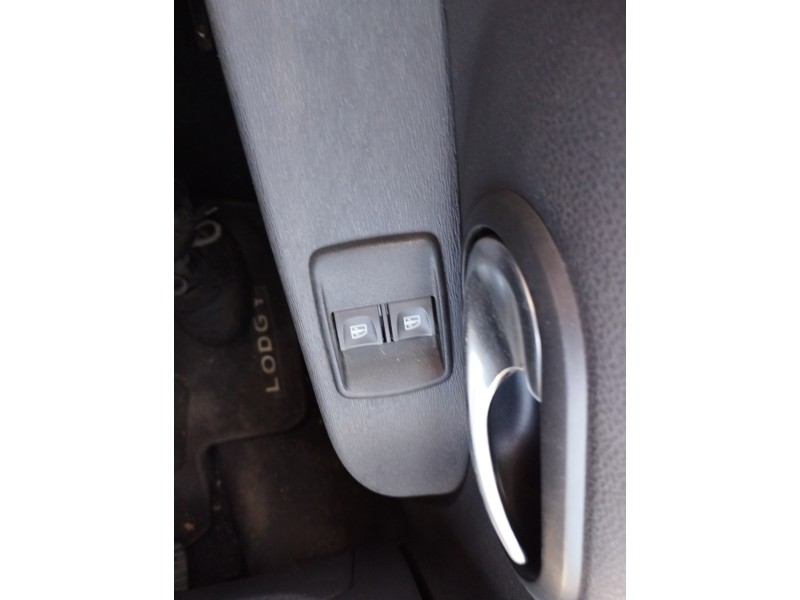 Recambio de mando elevalunas delantero izquierdo para dacia lodgy 1.2 16v tce cat referencia OEM IAM   