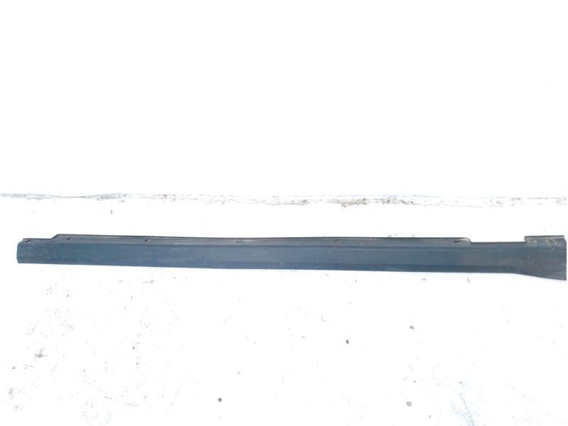 Recambio de moldura para kia sorento 2.4 16v ex referencia OEM IAM 87752C5000  