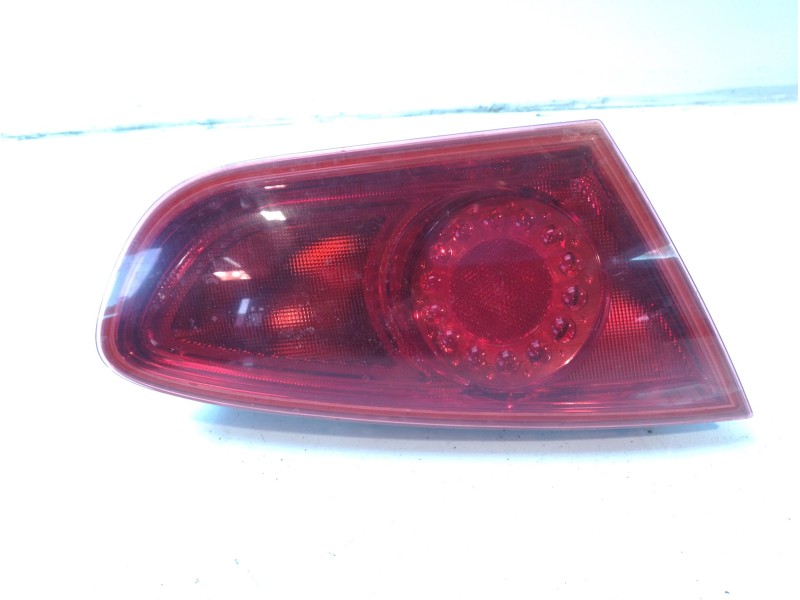 Recambio de piloto trasero derecho interior para seat leon (1p1) emocion referencia OEM IAM 1P0945107F  