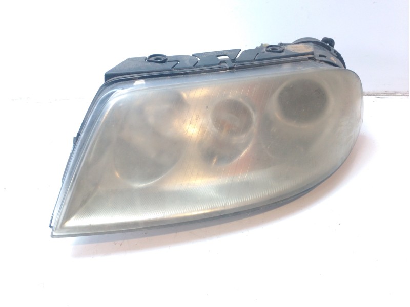 Recambio de faro izquierdo para volkswagen passat berlina (3b3) advance referencia OEM IAM 3B7941017M  
