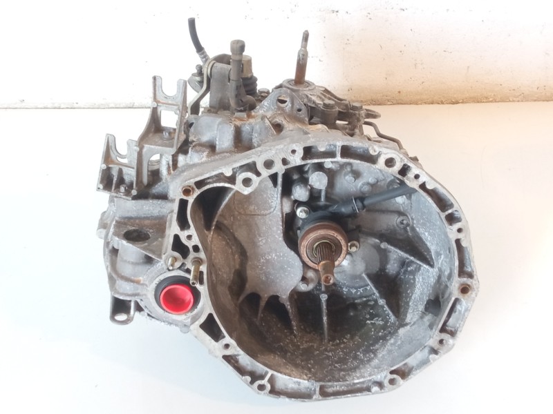Recambio de caja cambios para renault megane ii berlina 3p 1.9 dci diesel referencia OEM IAM ND0002 8200156391 ND0002A110393