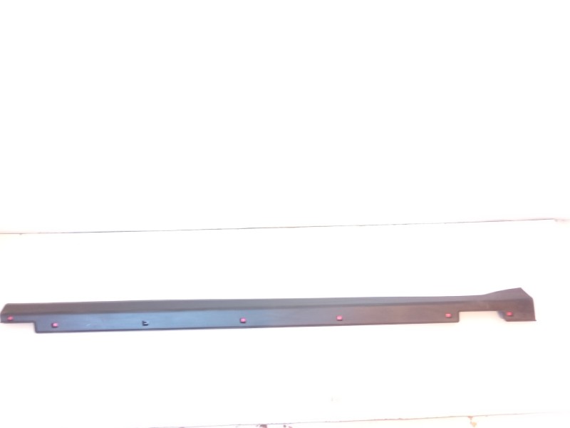 Recambio de faldon lateral para kia sorento 2.5 crdi cat referencia OEM IAM 87753-C5000  
