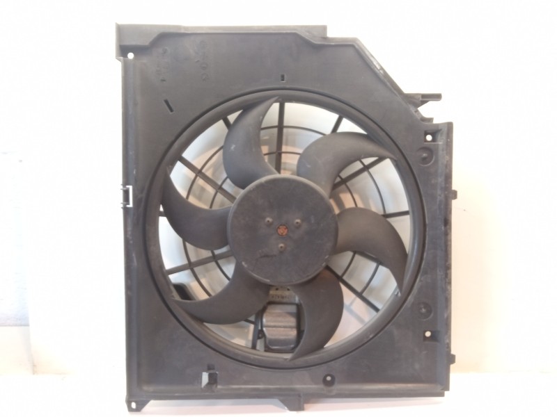 Recambio de electroventilador para bmw serie 3 cabrio (e36) 318i referencia OEM IAM 1137328080 69226701 