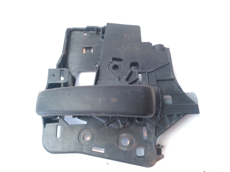 Recambio de maneta interior trasera derecha para peugeot partner kombi confort referencia OEM IAM 9144F2  