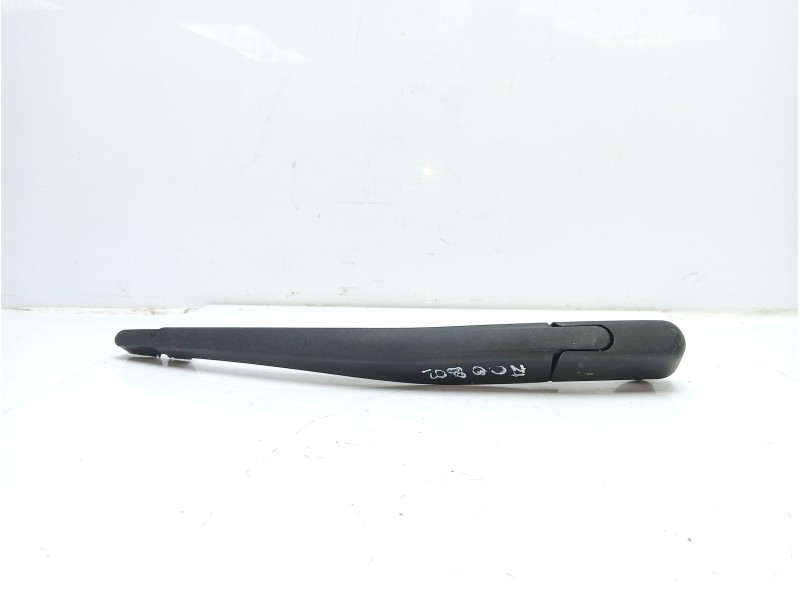 Recambio de brazo limpia trasero para peugeot 208 1.2 16v vti referencia OEM IAM 1608396380  