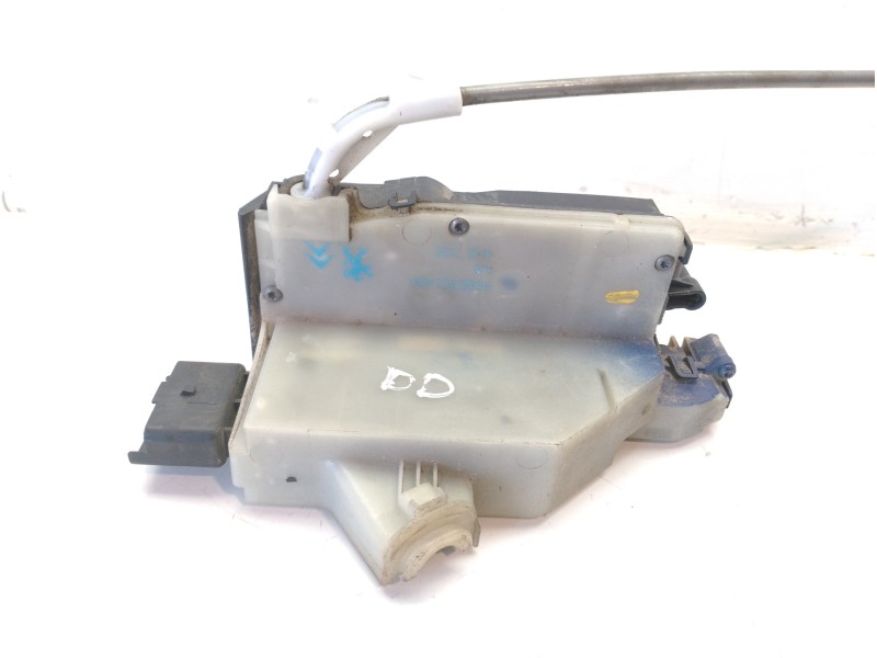 Recambio de cerradura puerta delantera derecha para citroën c4 cactus referencia OEM IAM 9685351480  