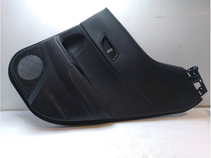 Recambio de guarnecido puerta trasera derecha para toyota c-hr referencia OEM IAM 67630F4060C0 67061F4170 