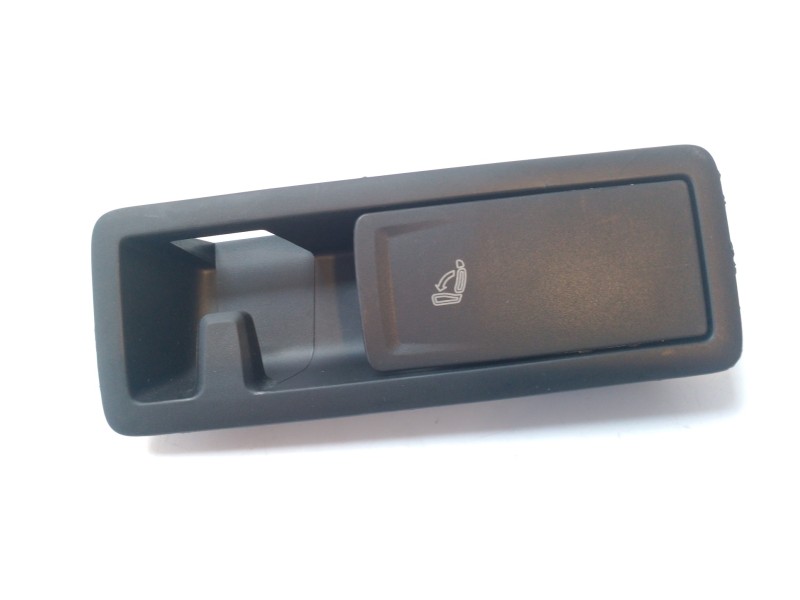 Recambio de maneta interior trasera derecha para cupra formentor tsi cupra referencia OEM IAM 5G0885671GECZ  