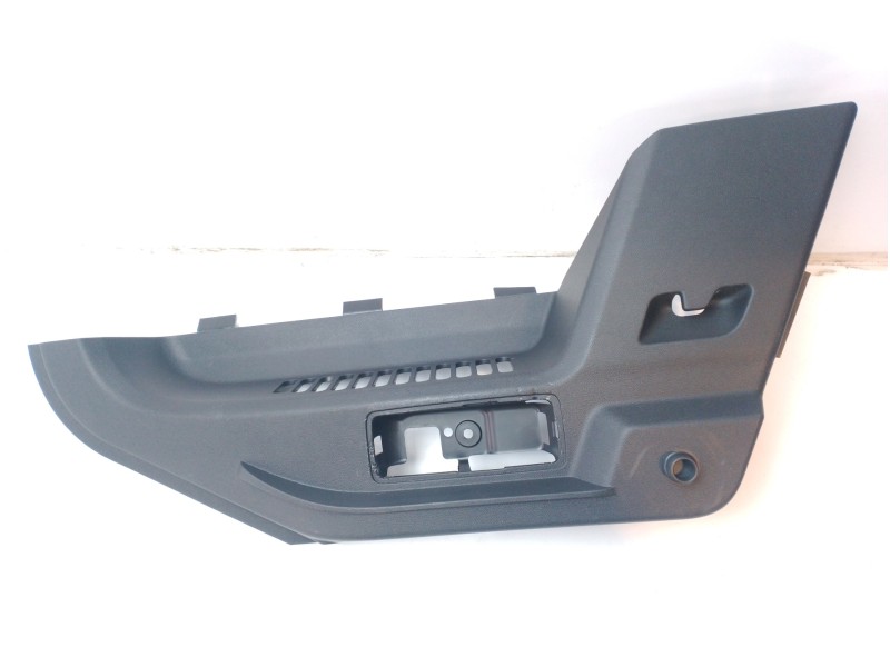 Recambio de moldura para cupra formentor tsi cupra referencia OEM IAM 5FF867762A4PK 5FF867762A 