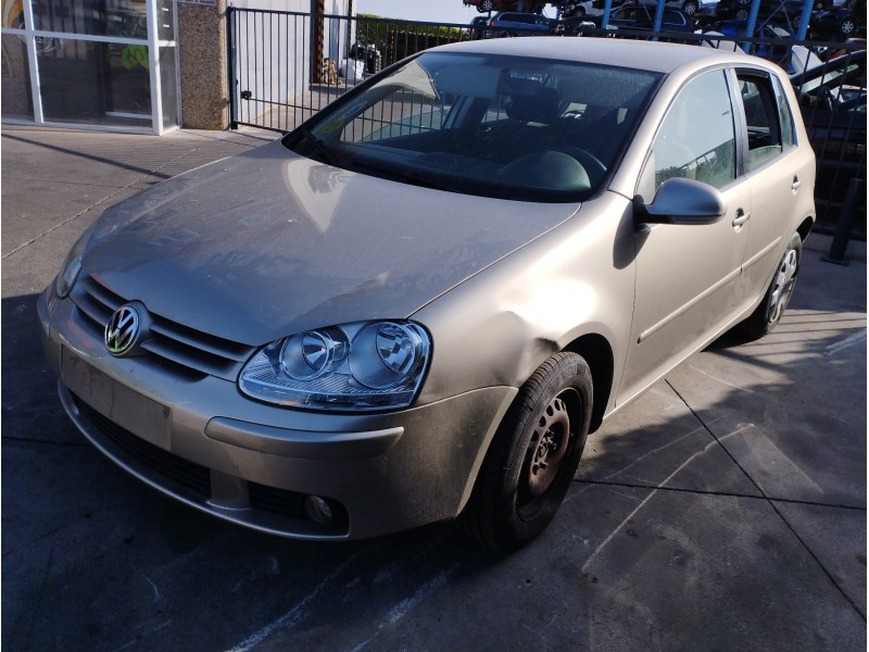 VOLKSWAGEN GOLF V BERLINA (1K1)