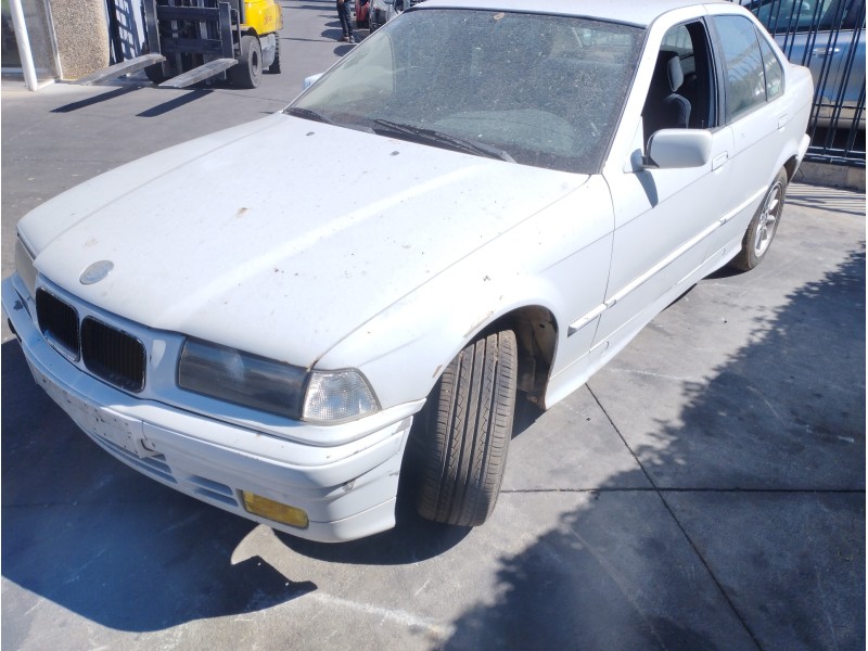 BMW SERIE 3 BERLINA (E36)