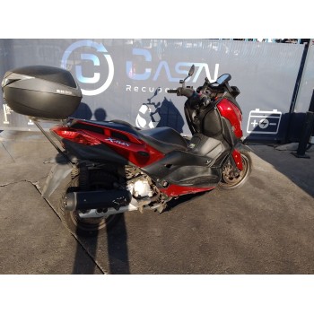 YAMAHA X-MAX
