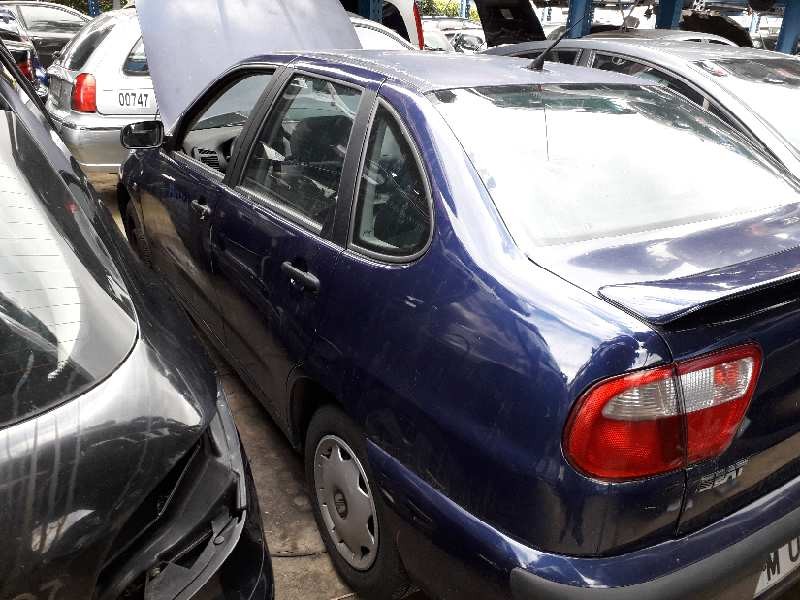 SEAT CORDOBA BERLINA (6K2)