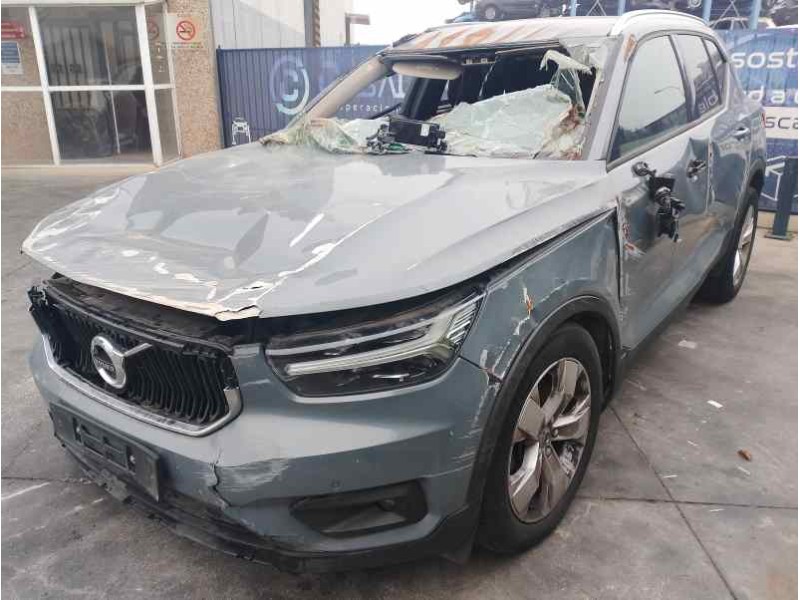 VOLVO XC 40