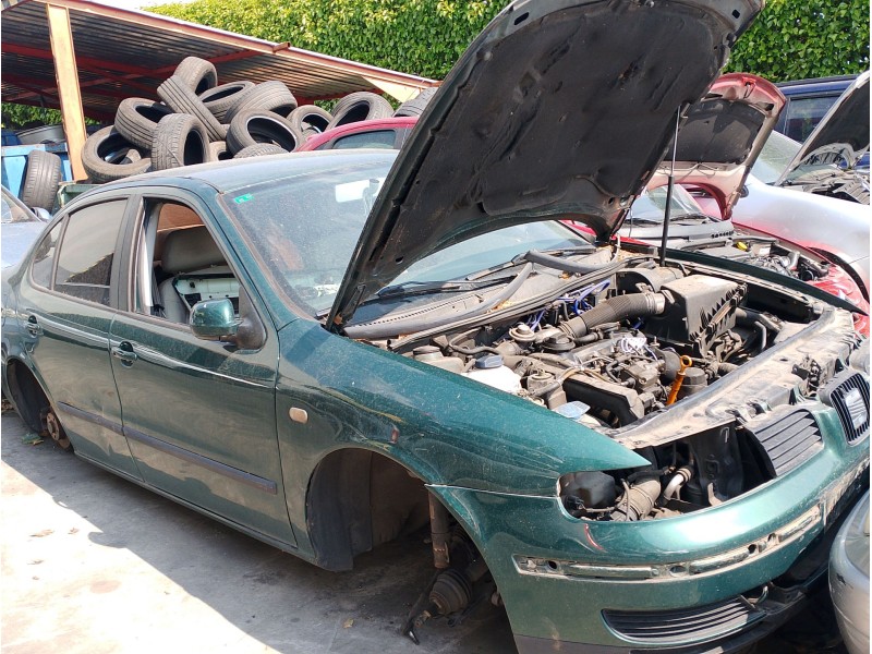 SEAT TOLEDO II (1M2)