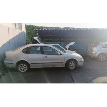 SEAT TOLEDO II (1M2)