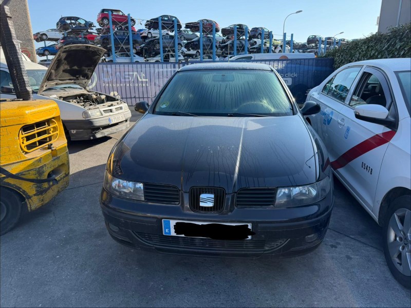 SEAT LEON (1M1)
