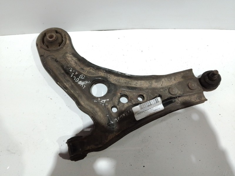 Recambio de brazo suspension inferior delantero izquierdo para chevrolet aveo ls referencia OEM IAM   