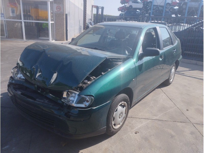 SEAT CORDOBA BERLINA (6K2)